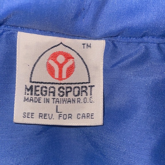 Authentic Olympic tracksuit . Year unknown. UNISEX - Picture 4 of 11